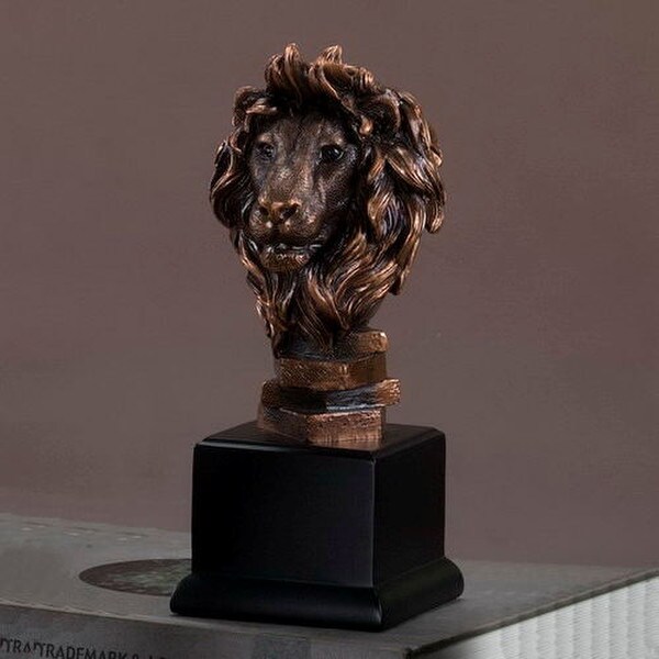 Lion Sculpture Nature Portrait Bust Artwork Wildlife Art Statue Head